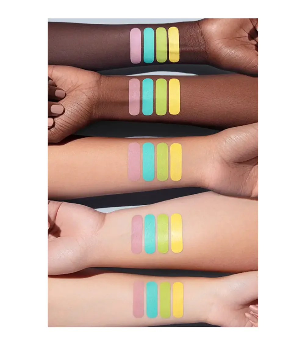- Sombra de ojos líquida Matte Fluid Eye Paint™ - 9: Freaked>About-face Outlet