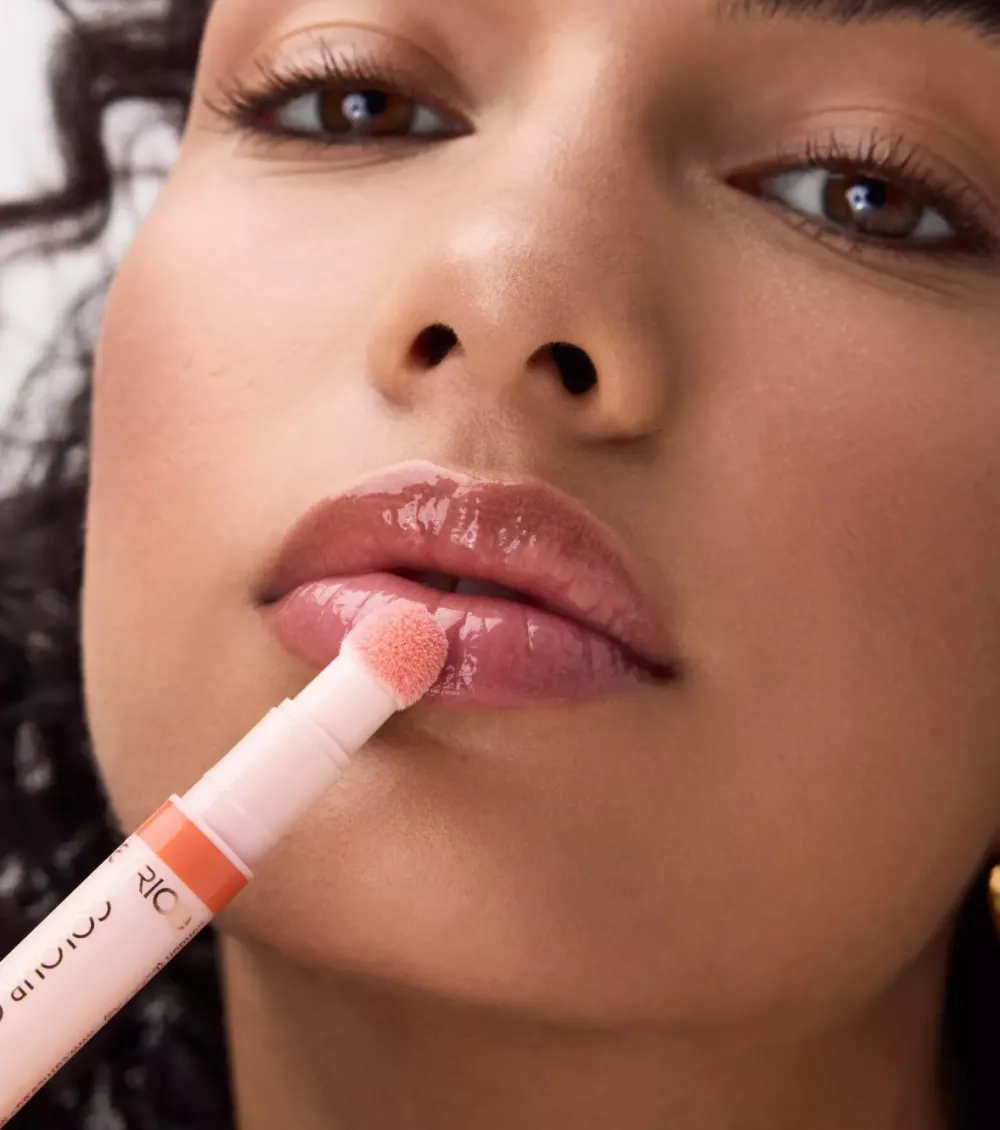 Aceite labial Colour Cushion Juicy - 020: Gloss Angeles>Catrice Best