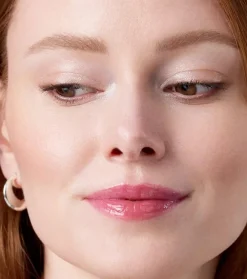 Aceite para labios Glossin' Glow - 030: Glow For The Show>Catrice Sale
