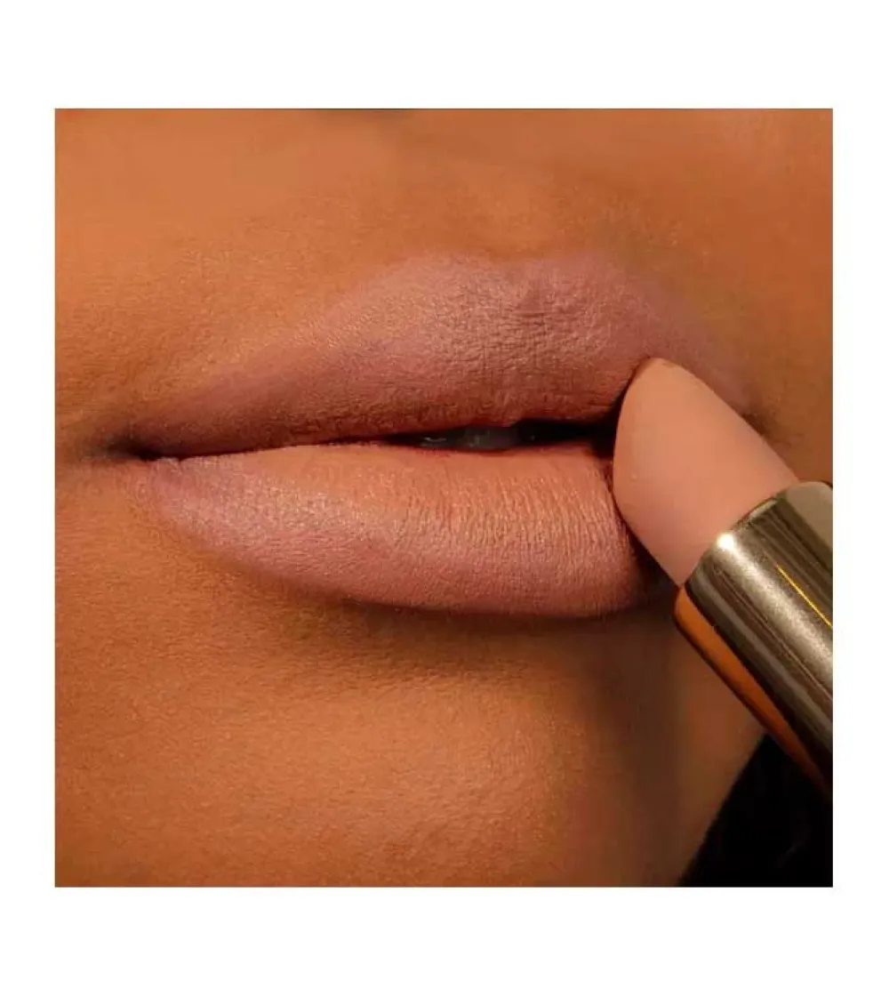 Barra de Labios Color Fetish Nude Matte - 420: Tease>Milani Best