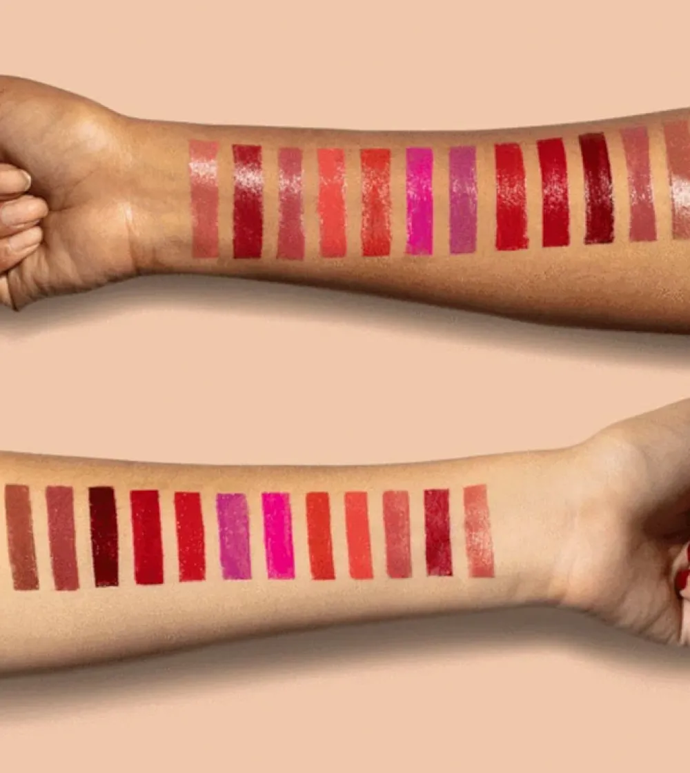 Barra de Labios Color Fetish - 130: Lingerie>Milani Outlet