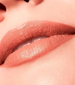 Barra de labios de larga duración acabado mate The Slim Stick - 101: Choc-o-holic><noscript><img width=