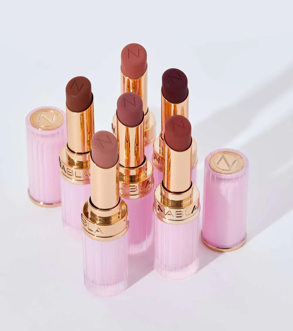 Barra de labios mate Beyond Blurry - Saint>Nabla Sale