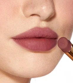 Barra de labios mate Beyond Blurry - Dea>Nabla Outlet