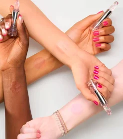 Barra de labios que cambia de color Meta Glow><noscript><img width=