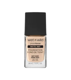 Base de maquillaje Photo Focus Matte - E362C: Soft Ivory>Wet n Wild Sale