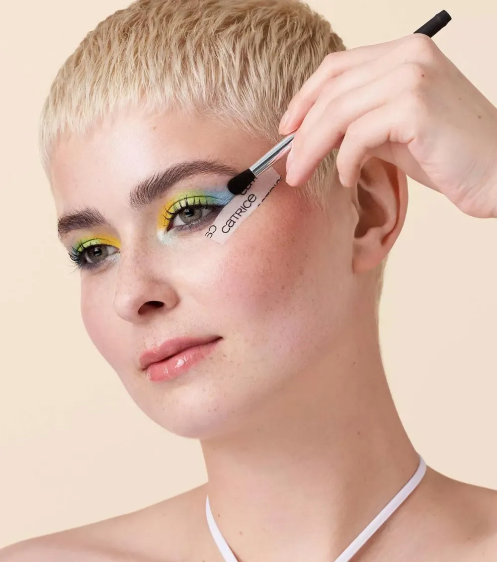 Cinta adhesiva para eyeliner Magic Perfectors>Catrice Hot