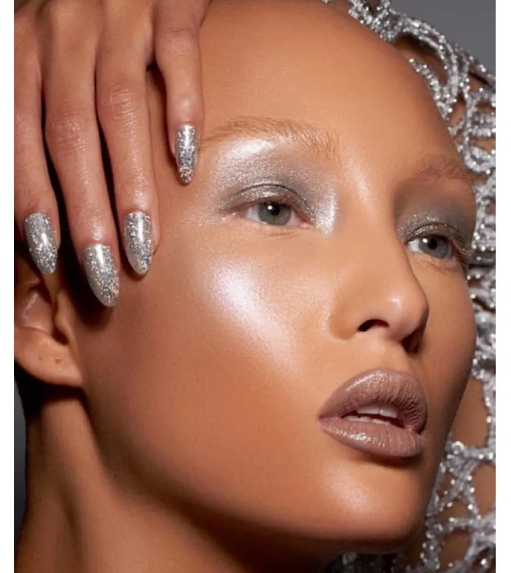 Colorfix Creams Metallics - Muse>Danessa Myricks Clearance