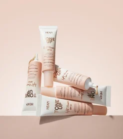 Crema facial tonificante con color Tone Up SPF15 - T03: Medium>Hean New