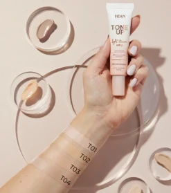 Crema facial tonificante con color Tone Up SPF15 - T03: Medium><noscript><img width=