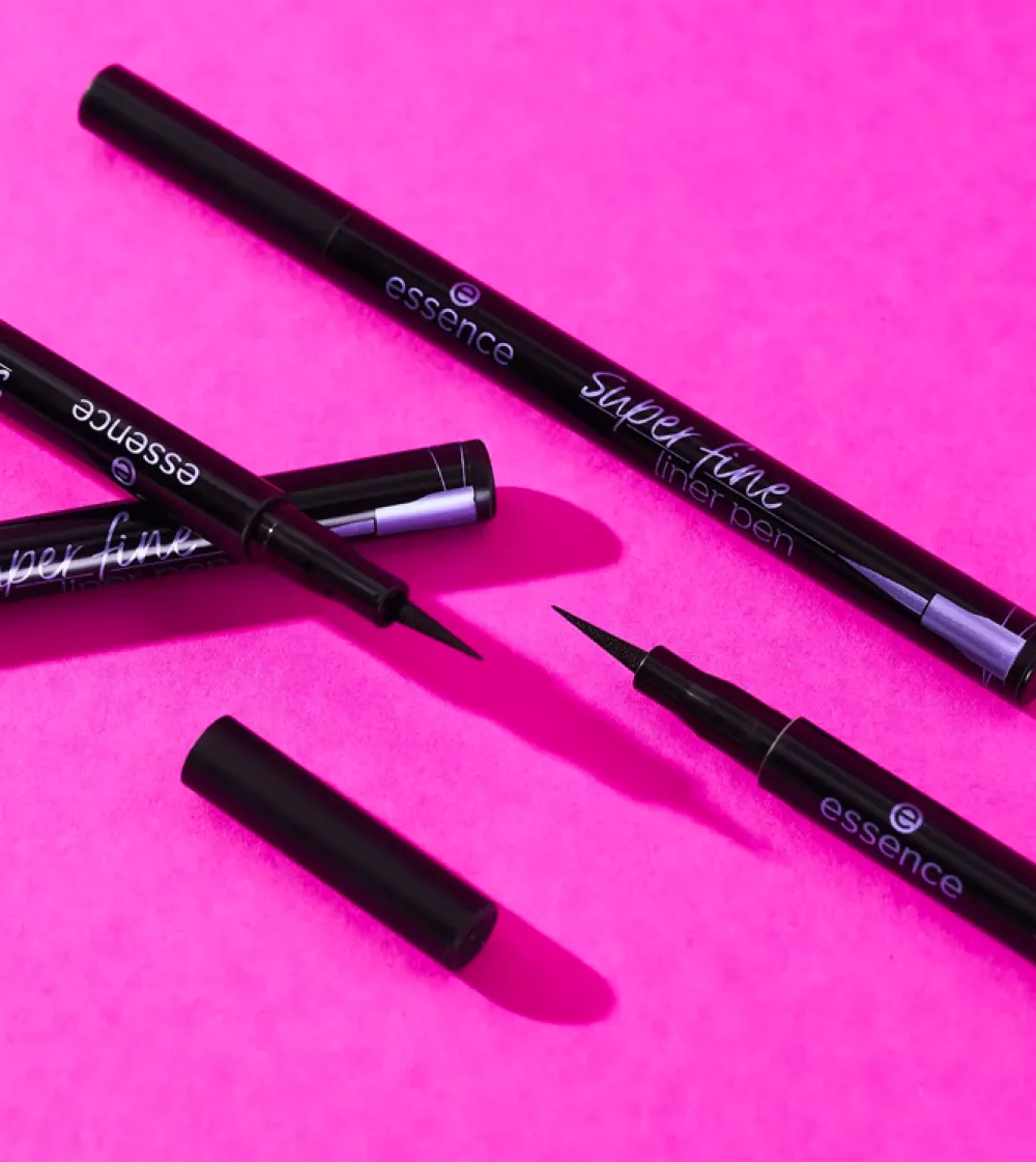 Delineador de ojos Superfino>essence Hot