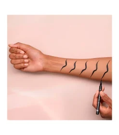 Eyeliner mate Calligraph Pro Precise 20h - 010: Intense Black><noscript><img width=