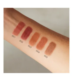 Labial 2 en 1 Lip Line'n Coat - 001: Ruby Chocolate><noscript><img width=