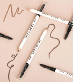 Lápiz de cejas con cepillo Brow Poet - 01: Wood><noscript><img width=