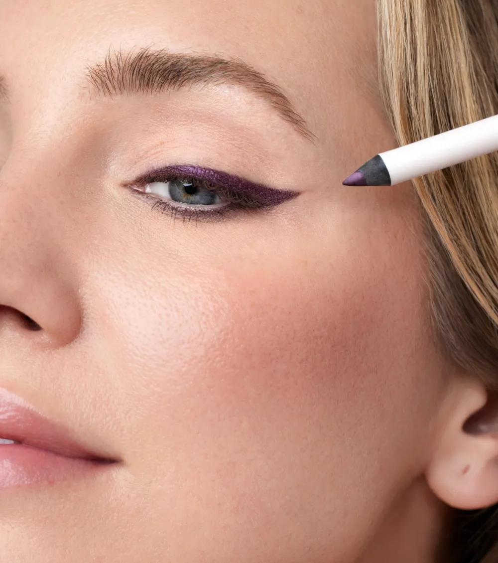 Lápiz de ojos Delineado Infinito - Ciruela Satinado>Saigu Cosmetics Hot