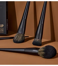 *Makeup Lover Collection III* - Set de 14 brochas - Elegant Black><noscript><img width=