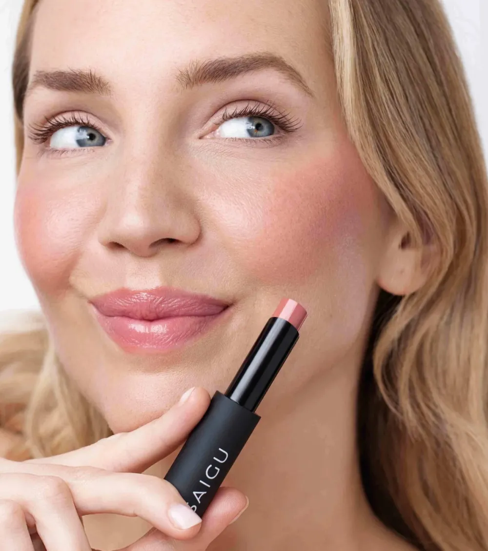 *Mediterranean Glam* - Pintalabios Melting Glow - Seline>Saigu Cosmetics Online