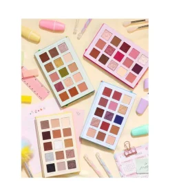 - *Daybook* - Paleta de sombras de ojos Believe And Create Your Own Destiny><noscript><img width=