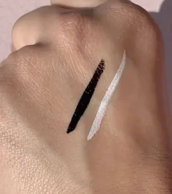 - Delineador de ojos Precision Liquid Liner - 002: White>MOIRA New
