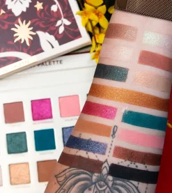 Paleta de sombras de ojos - Secret Palette><noscript><img width=