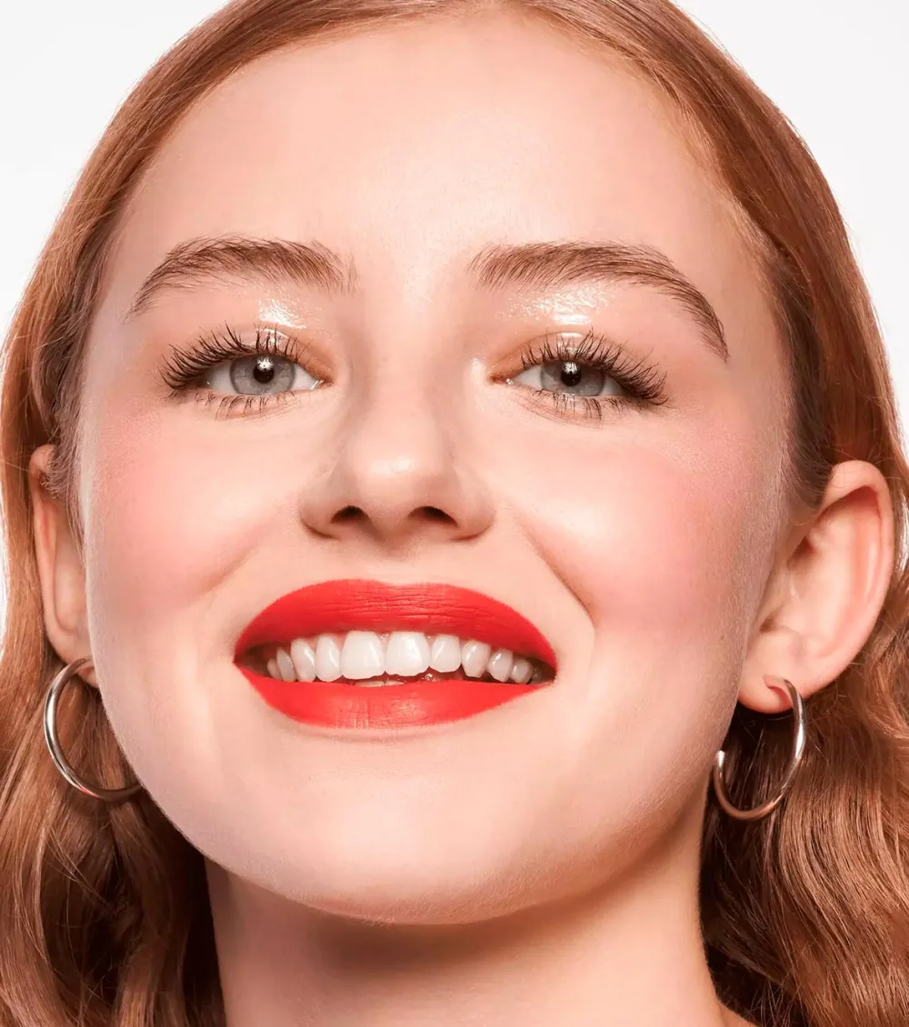 Perfilador de labios 8h Matte confort - 09: Fiery Red>essence Sale