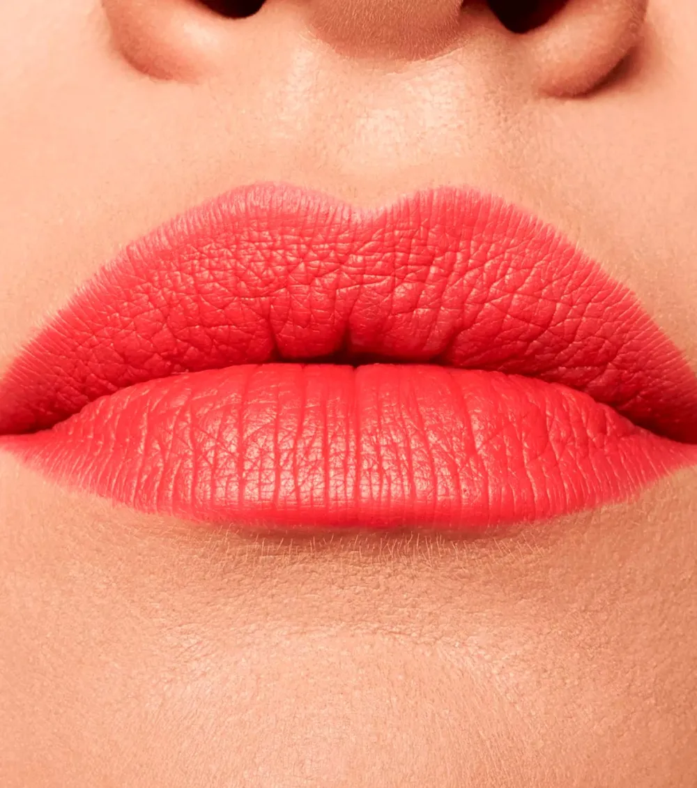 Perfilador de labios 8h Matte confort - 09: Fiery Red>essence Sale