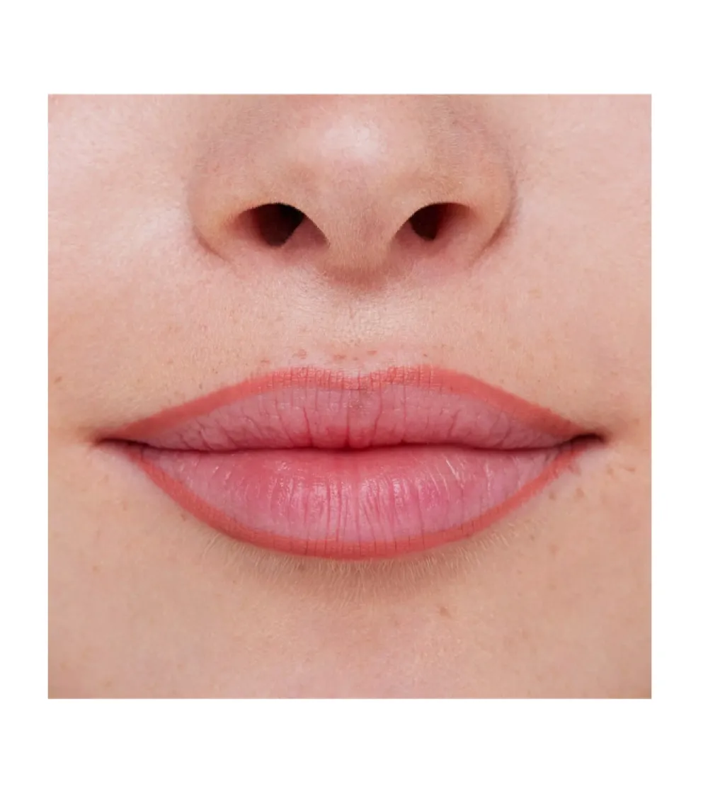 Perfilador de labios 8h Matte confort - 03: Soft Beige>essence Discount