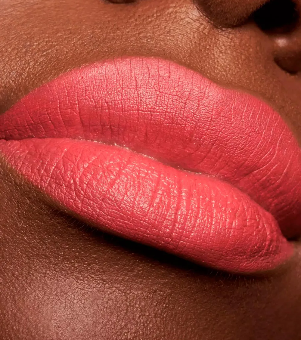 Perfilador de labios Soft & Precise - 207: My Passion>essence Sale