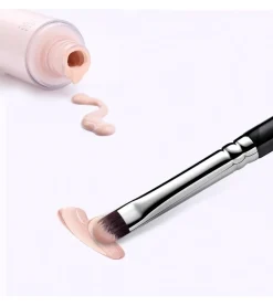 Pincel para corrector E836>Eigshow Outlet