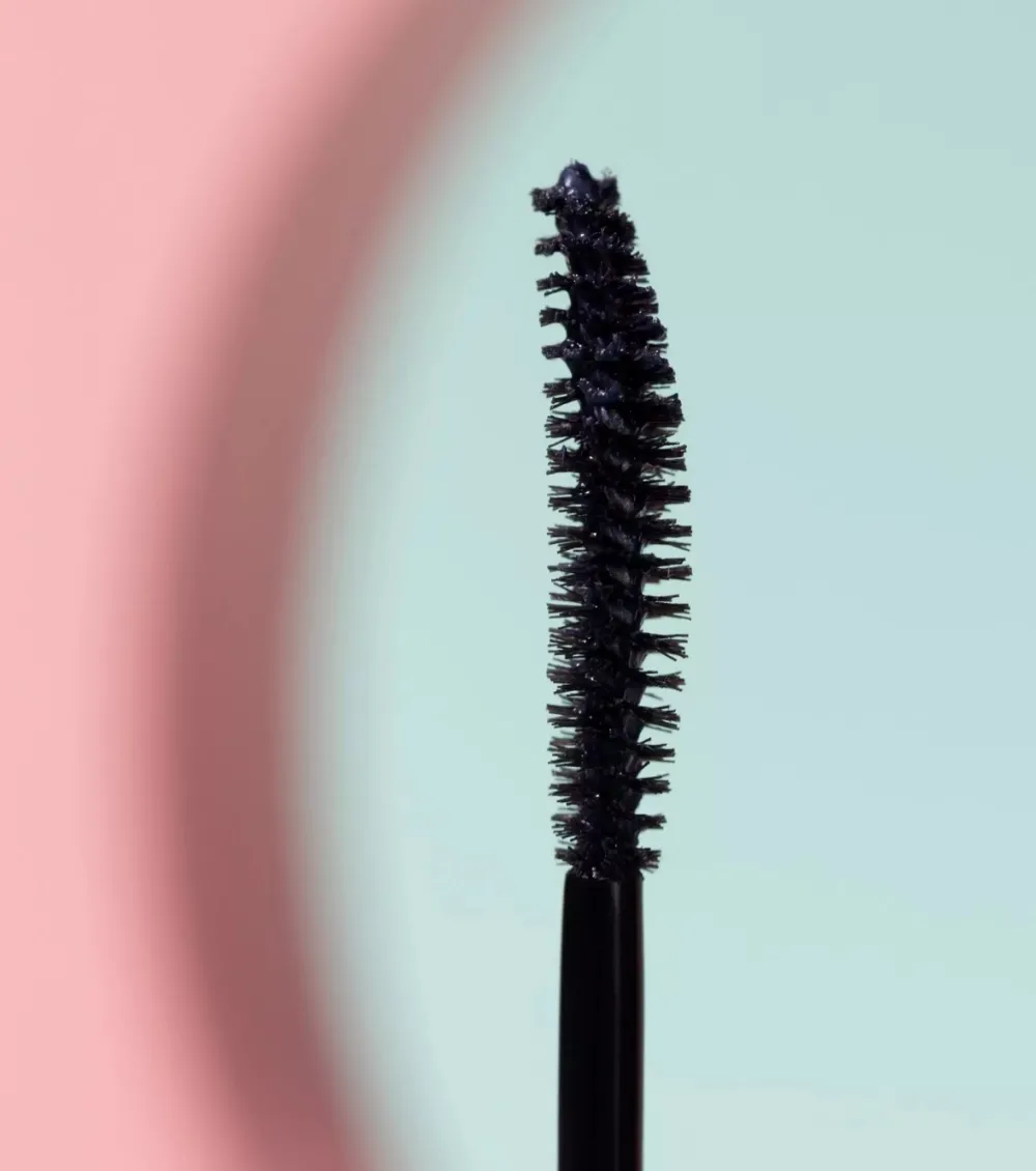 Primer máscara de pestañas curl FIXING>essence