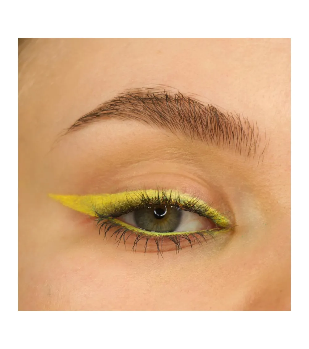 Revolution - Delineador de ojos Streamline Waterline Eyeliner Pencil - Yellow>Makeup Revolution Clearance