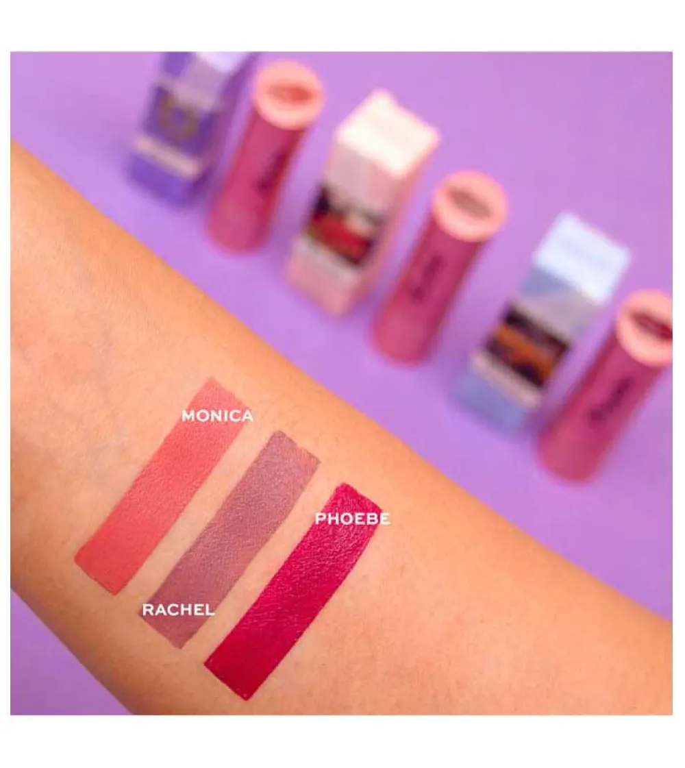 Revolution - *Friends X Revolution* - Barra de labios Satin Kiss - Phoebe>Makeup Revolution