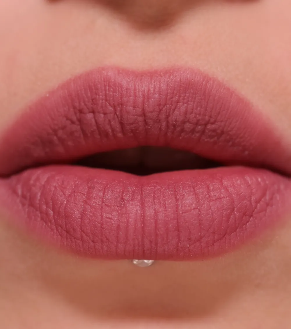 Revolution - Labial líquido mate Air Blur - Black Cherry>Makeup Revolution