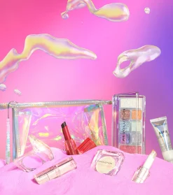 Revolution - *Mood Switch* - Neceser de viaje Holographic Makeup Bag><noscript><img width=