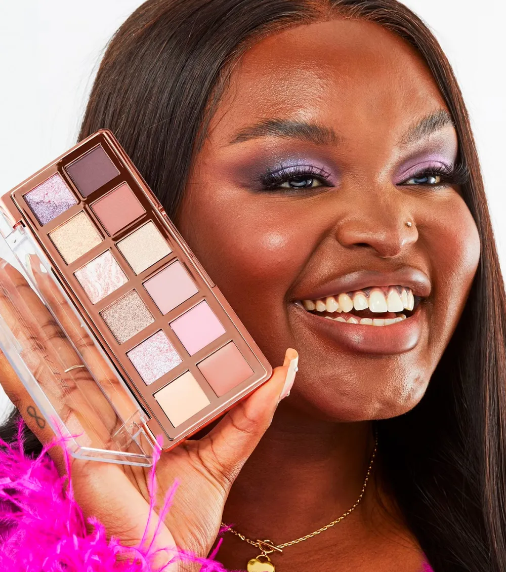Revolution - Paleta de sombras The Enchanted Icon>Makeup Revolution Outlet