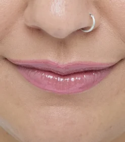 Revolution - Perfilador de labios Pout Liner - Kiss Baby Pink><noscript><img width=