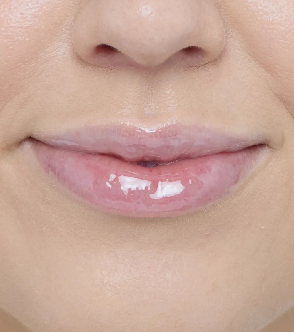 Revolution - Perfilador de labios Pout Liner - Glaze Clear>Makeup Revolution Online