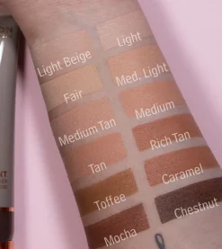 Revolution - *Super Dewy* - Hidratante con color Super Dewy Skin Tint - Mocha>Makeup Revolution Best