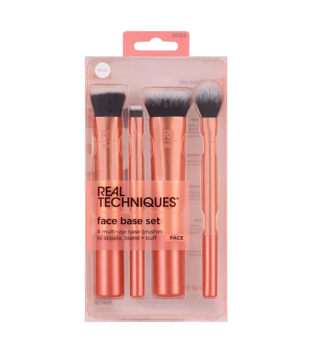 Set 4 brochas para rostro>Real Techniques Clearance