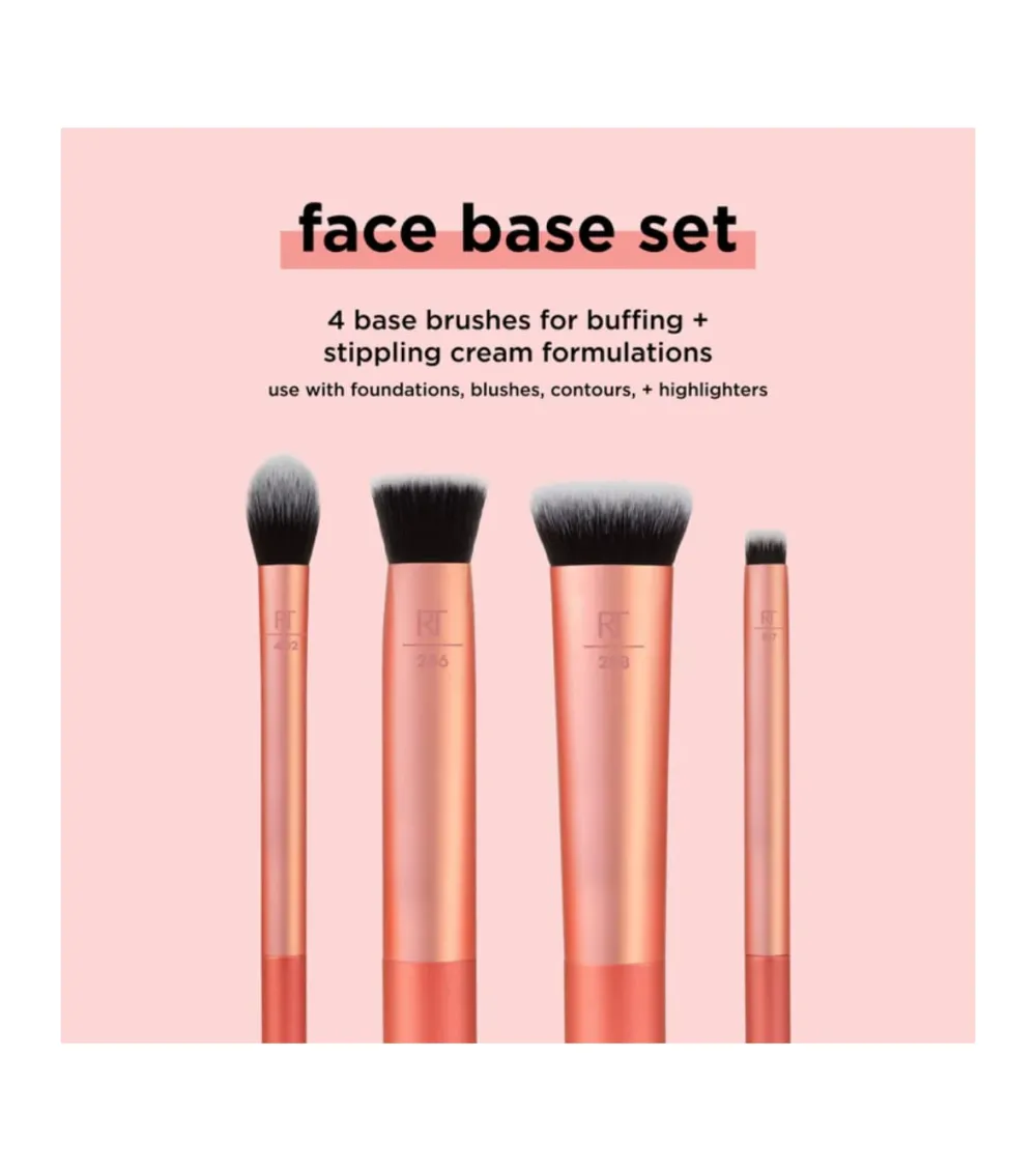 Set 4 brochas para rostro>Real Techniques Clearance