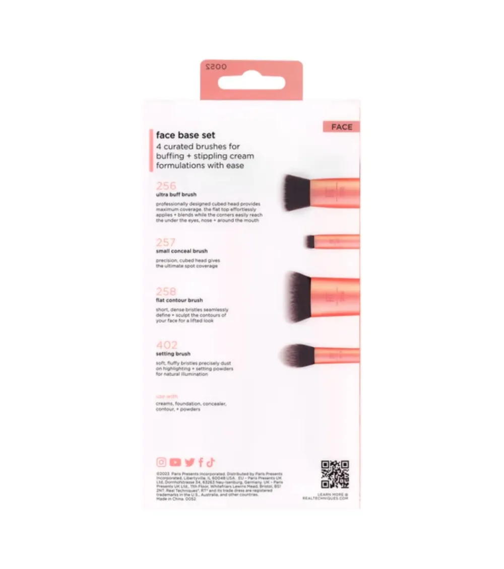 Set 4 brochas para rostro>Real Techniques Clearance