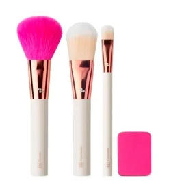 Set de brochas y esponja Face On>UBU Outlet