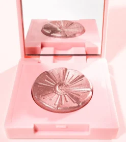 Sombra de ojos con glitter - Guilty Pleasure><noscript><img width=