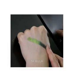 Sombra de ojos multicromo en godet Magnetic™ - Nebula><noscript><img width=