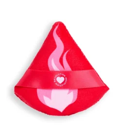 *Sweet Chilli* - Borla de maquillaje>I Heart Revolution Discount