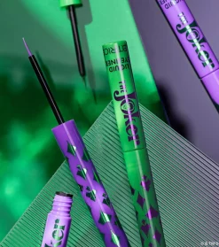 *The Joker* - Eyeliner líquido - 010: Eye-ronic Jester>Catrice Hot
