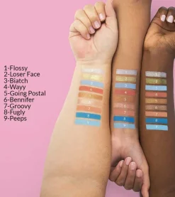 *Totally Plastic* - Mini paleta de sombras Iggy Azalea - Blue fur><noscript><img width=