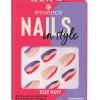 Uñas postizas Nails in Style - 13: Stay Wavy>essence Online