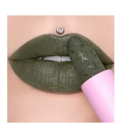 *Velvet Trap* - Barra de Labios - So Jaded><noscript><img width=