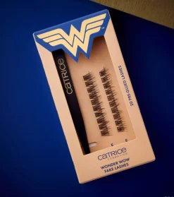 *Wonder Woman* - Pestañas postizas Wonder Wow><noscript><img width=